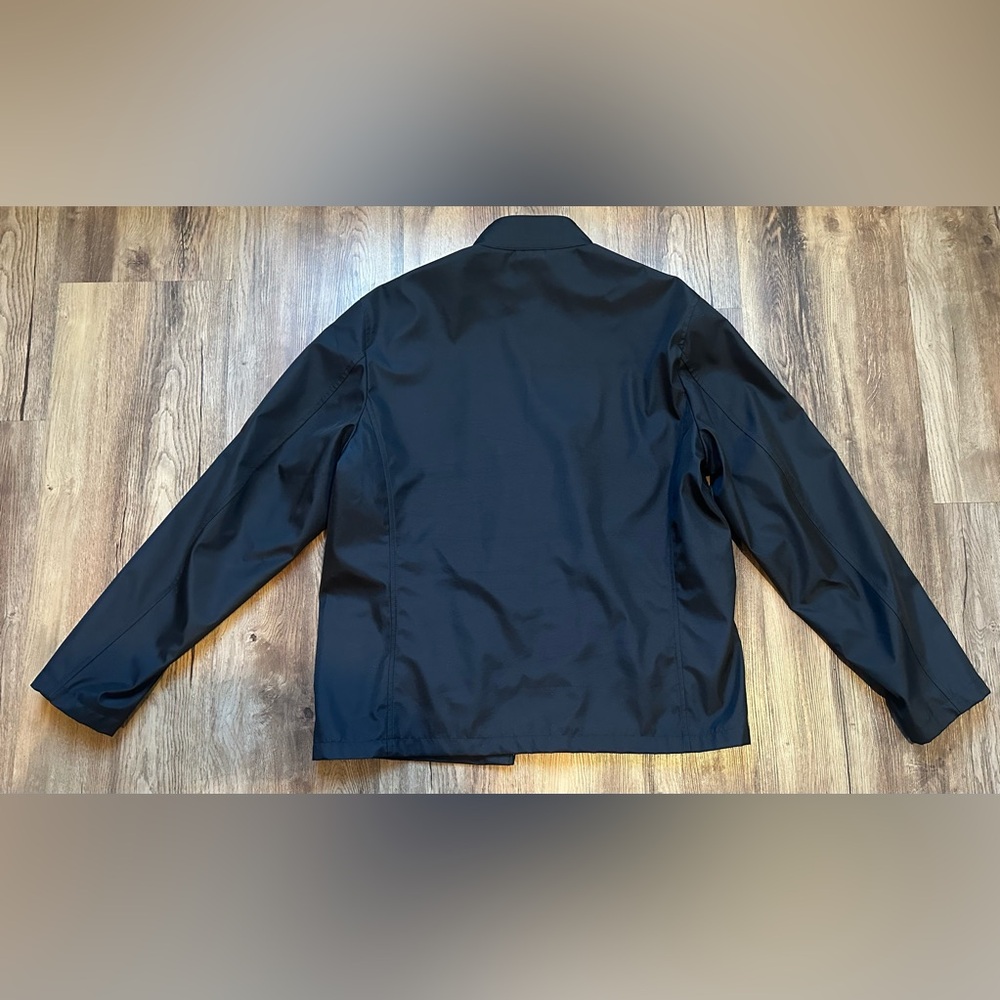Banana Republic Men's Black Lightweight Jacket - Picture 4 of 5